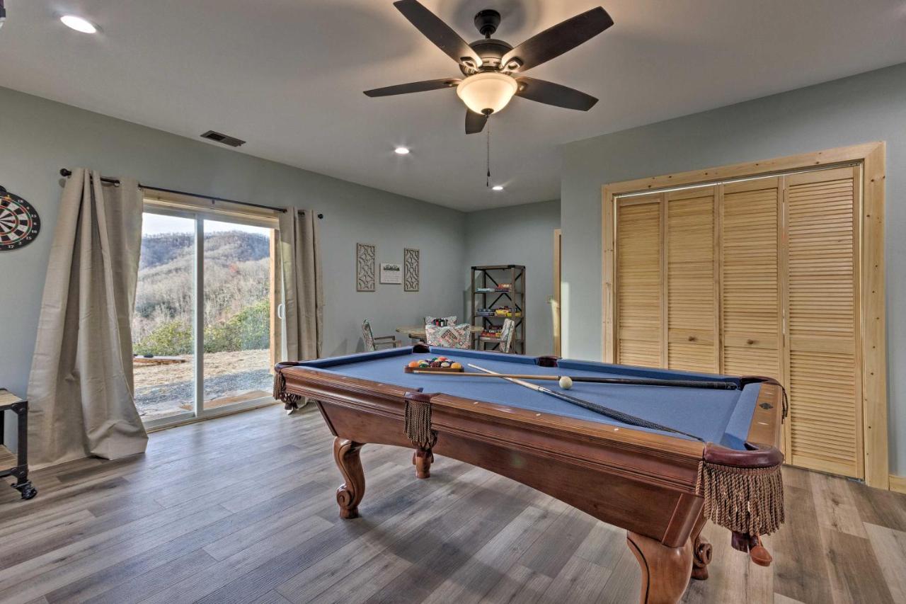 Hilltop Cabin On 5 Acres With Hot Tub And Waterfall! Bryson City Exterior foto